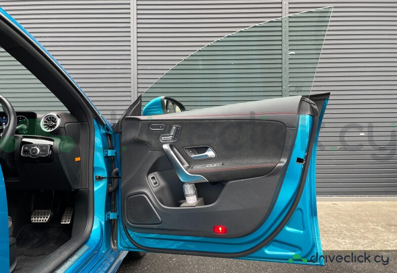 Mercedes CLA-class Blue
