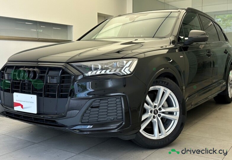 Audi Q7 Black