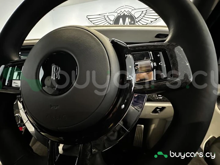 Rolls-Royce Cullinan Grey