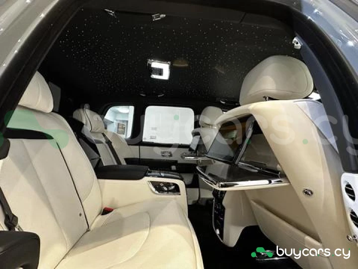 Rolls-Royce Cullinan Grey