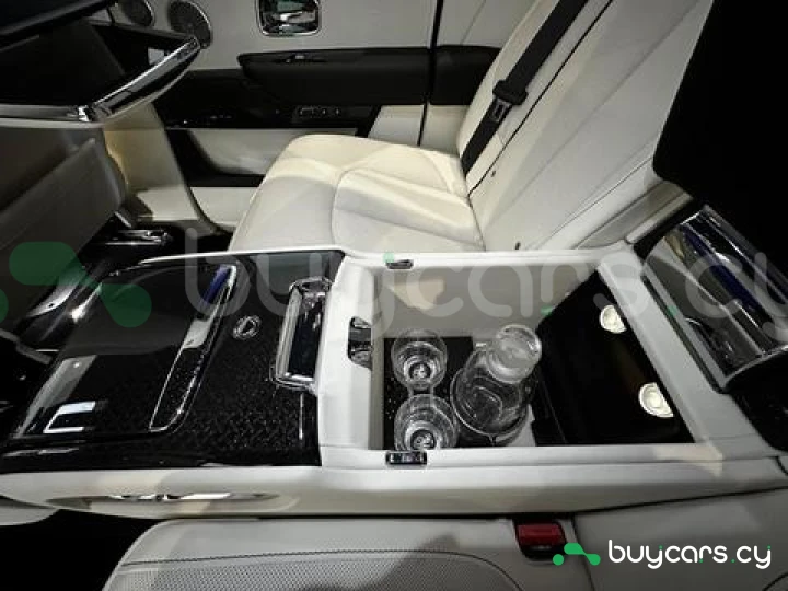 Rolls-Royce Cullinan Grey