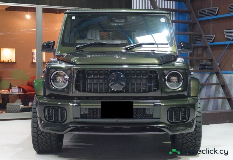 Mercedes G-class Green