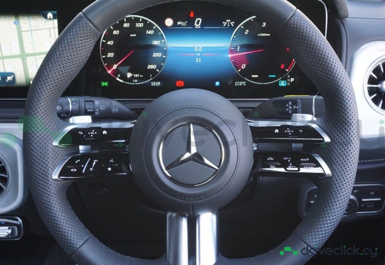 Mercedes G-class Green