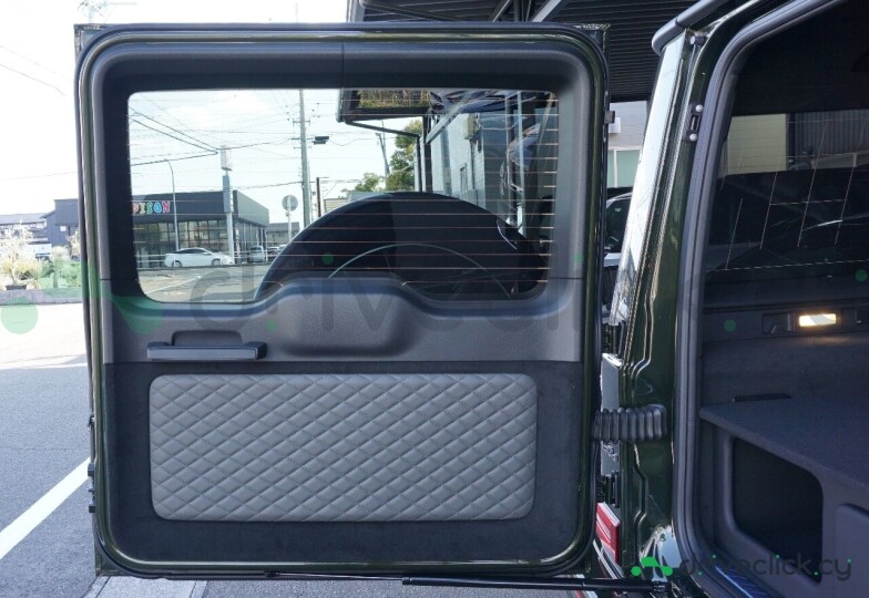 Mercedes G-class Green