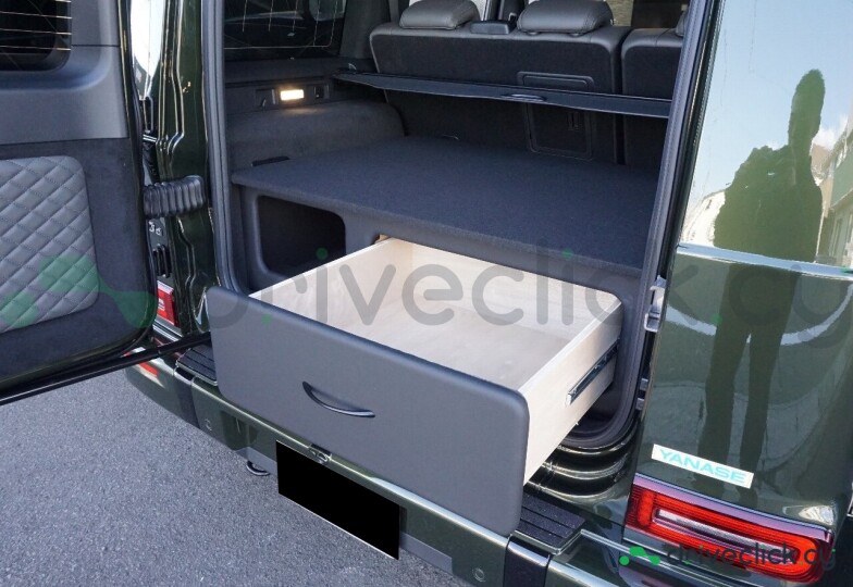 Mercedes G-class Green