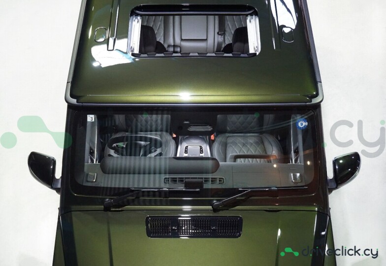 Mercedes G-class Green