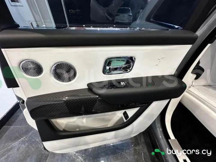 Rolls-Royce Cullinan Grey