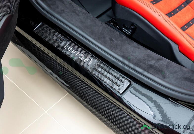 Ferrari 296 Black