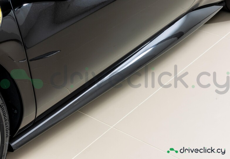 Ferrari 296 Black