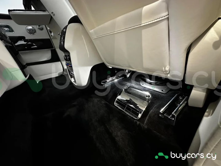 Rolls-Royce Cullinan Grey