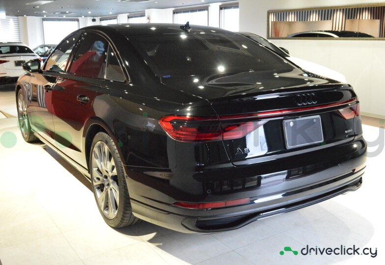 Audi A8 Black