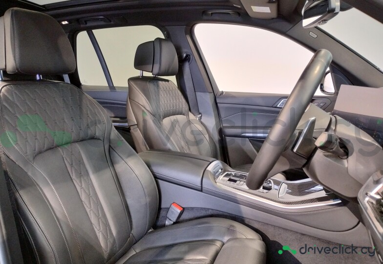 BMW X5 White