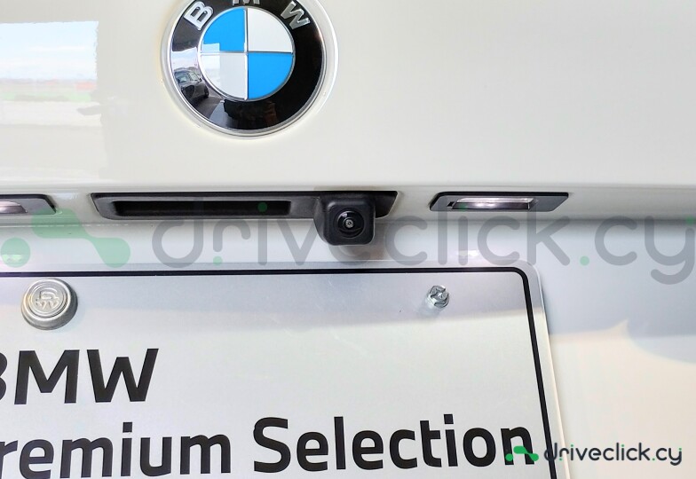 BMW X5 White