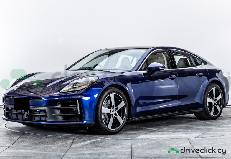 Porsche Panamera Blue