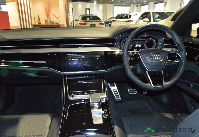 Audi A8 Black