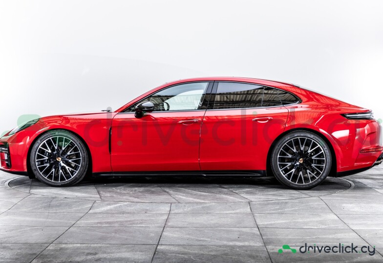 Porsche Panamera Red