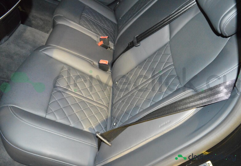 Audi A8 Black