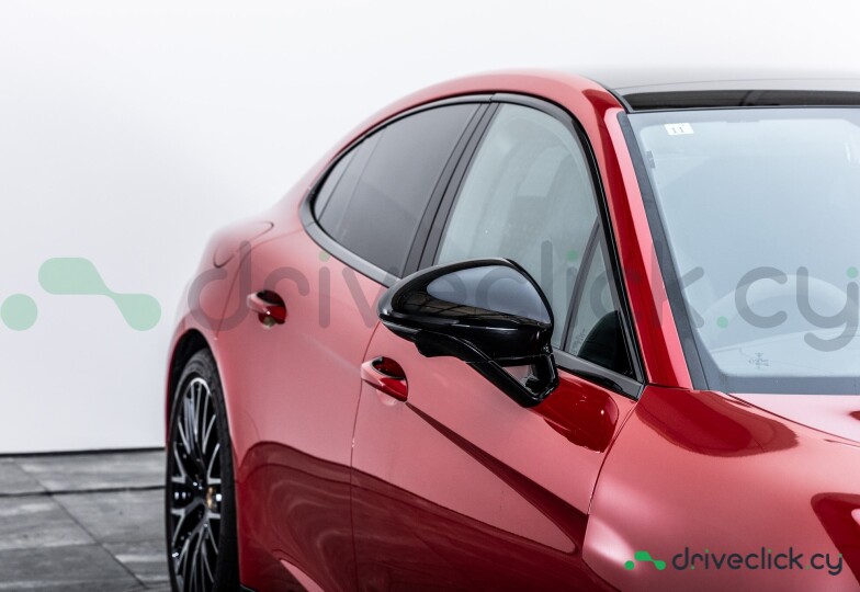 Porsche Panamera Red