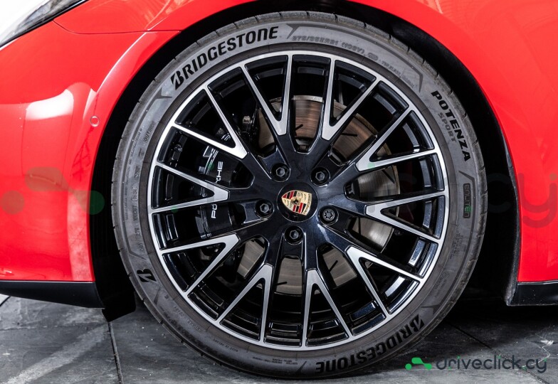 Porsche Panamera Red