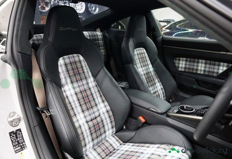 Porsche 911 White
