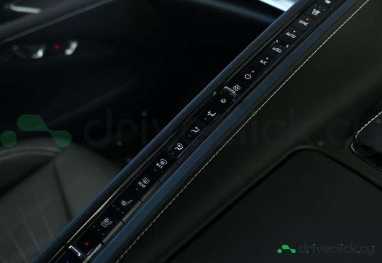 Chevrolet Corvette Black