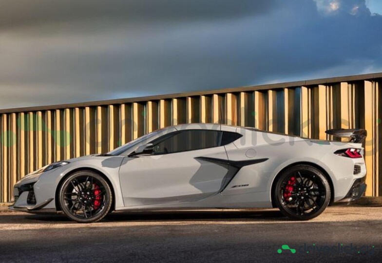 Chevrolet Corvette Grey