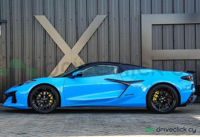 Chevrolet Corvette Blue