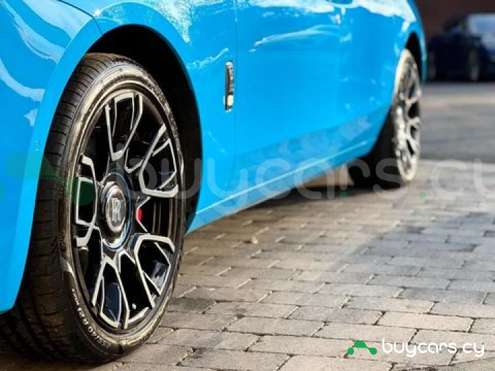 Rolls-Royce Ghost Синий