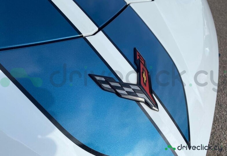Chevrolet Corvette White