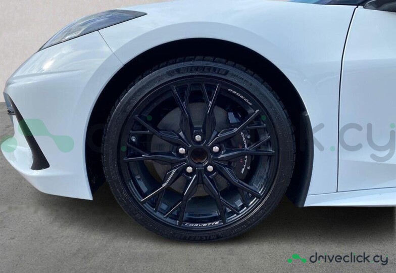 Chevrolet Corvette White