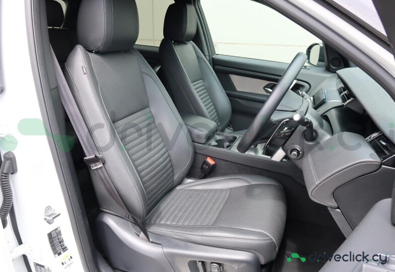 Land Rover Discovery Sport White