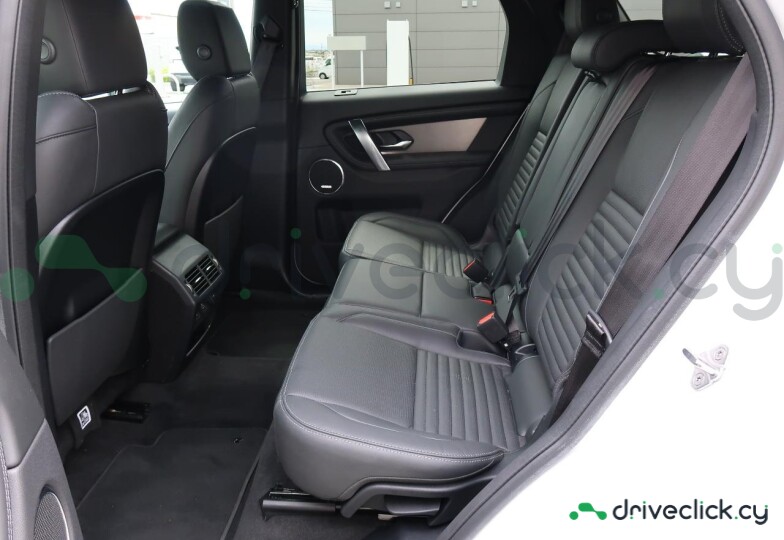 Land Rover Discovery Sport White