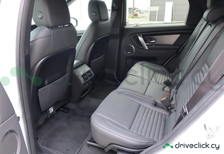 Land Rover Discovery Sport White