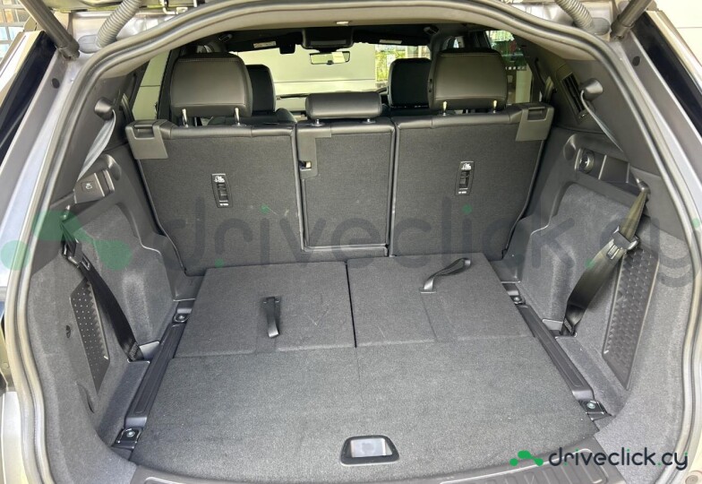 Land Rover Discovery Sport Grey