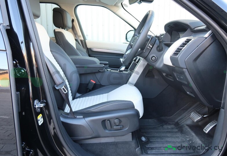 Land Rover Discovery Black