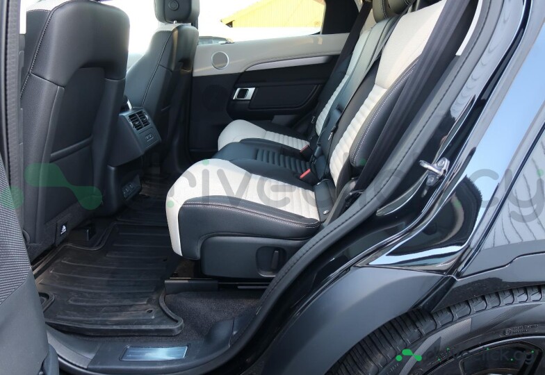 Land Rover Discovery Black