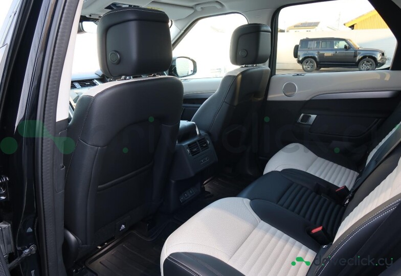 Land Rover Discovery Black