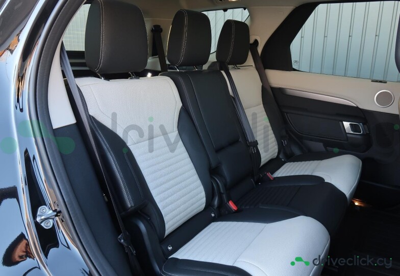Land Rover Discovery Black