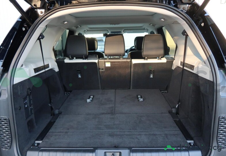 Land Rover Discovery Black