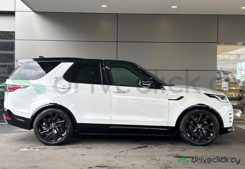 Land Rover Discovery White