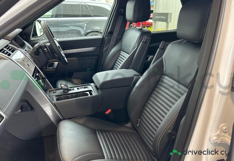 Land Rover Discovery White
