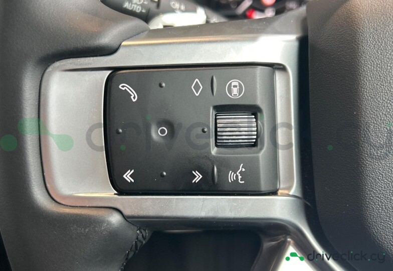 Land Rover Discovery White