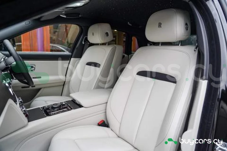 Rolls-Royce Ghost Черный