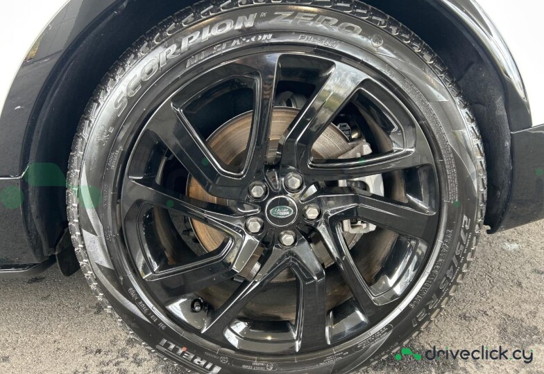 Land Rover Discovery White