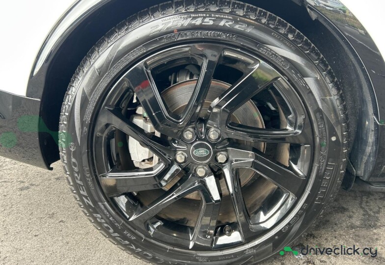 Land Rover Discovery White