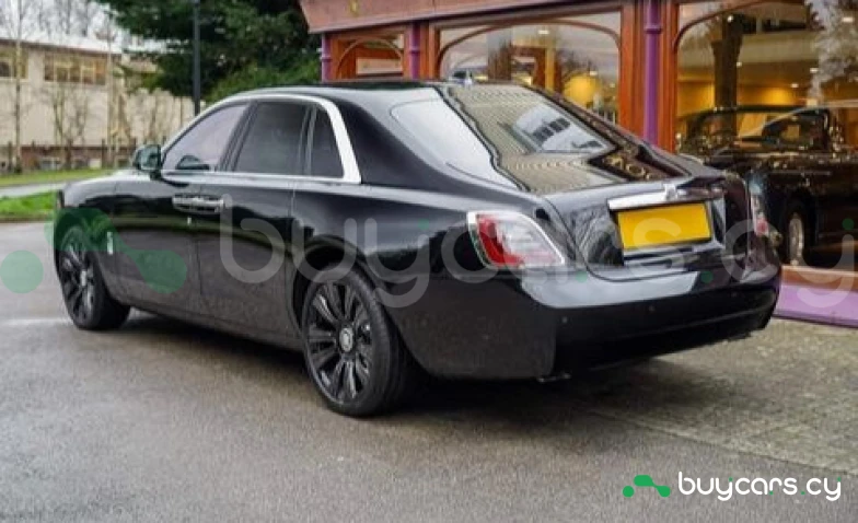 Rolls-Royce Ghost Черный