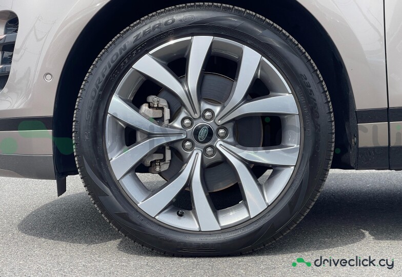 Land Rover Range Rover Evoque Grey