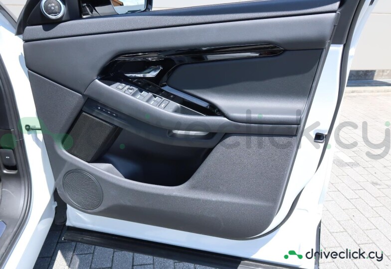 Land Rover Range Rover Evoque White