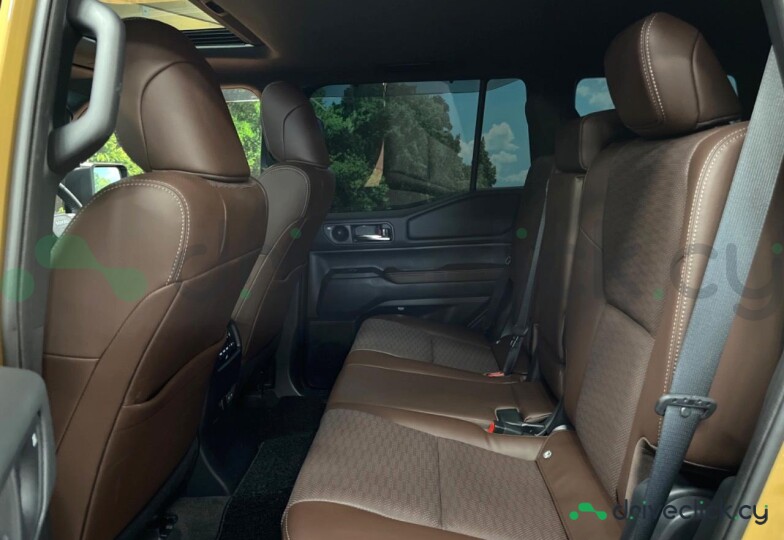Toyota Land Cruiser Beige