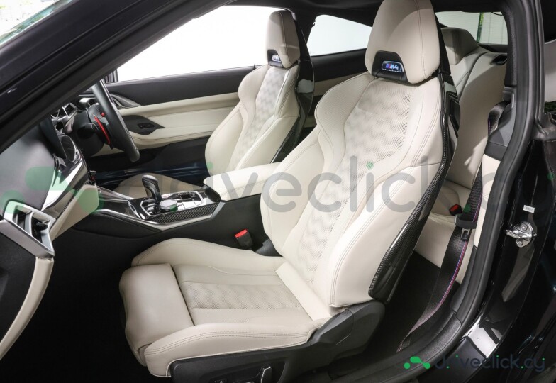 BMW M4 Black